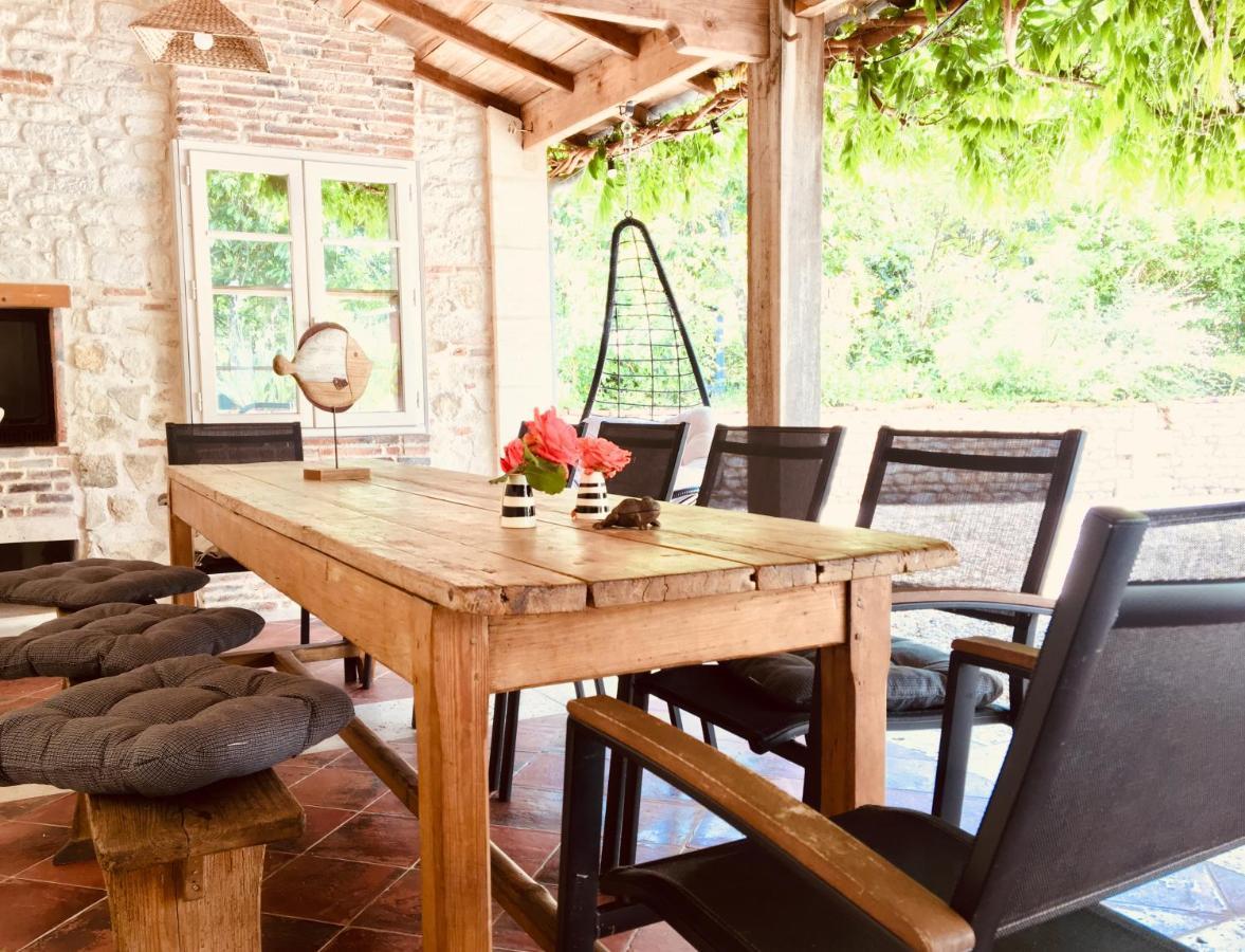 Le Logis De La Brumanderie - Saintes Fontcouverte  Luaran gambar